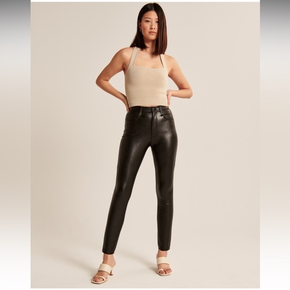 Women’s ABERCROMBIE & FITCH Curve Love The Skinny High Rise black pant- Size 2 - Picture 3 of 8